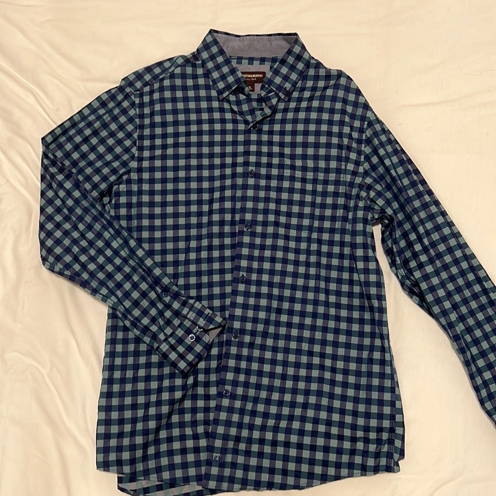 Johnston and Murphy Men’s Button-Down Shirt - Size M